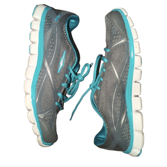 Avia Lightweight Athletic Shoes - Picture 2 of 3